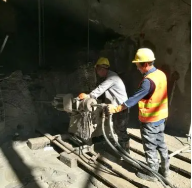 文圣水下抗分散灌浆料特点 水下不分散注浆料介绍